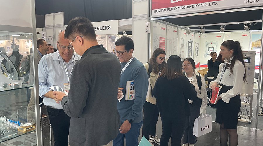 exhibition of cnc machine blade