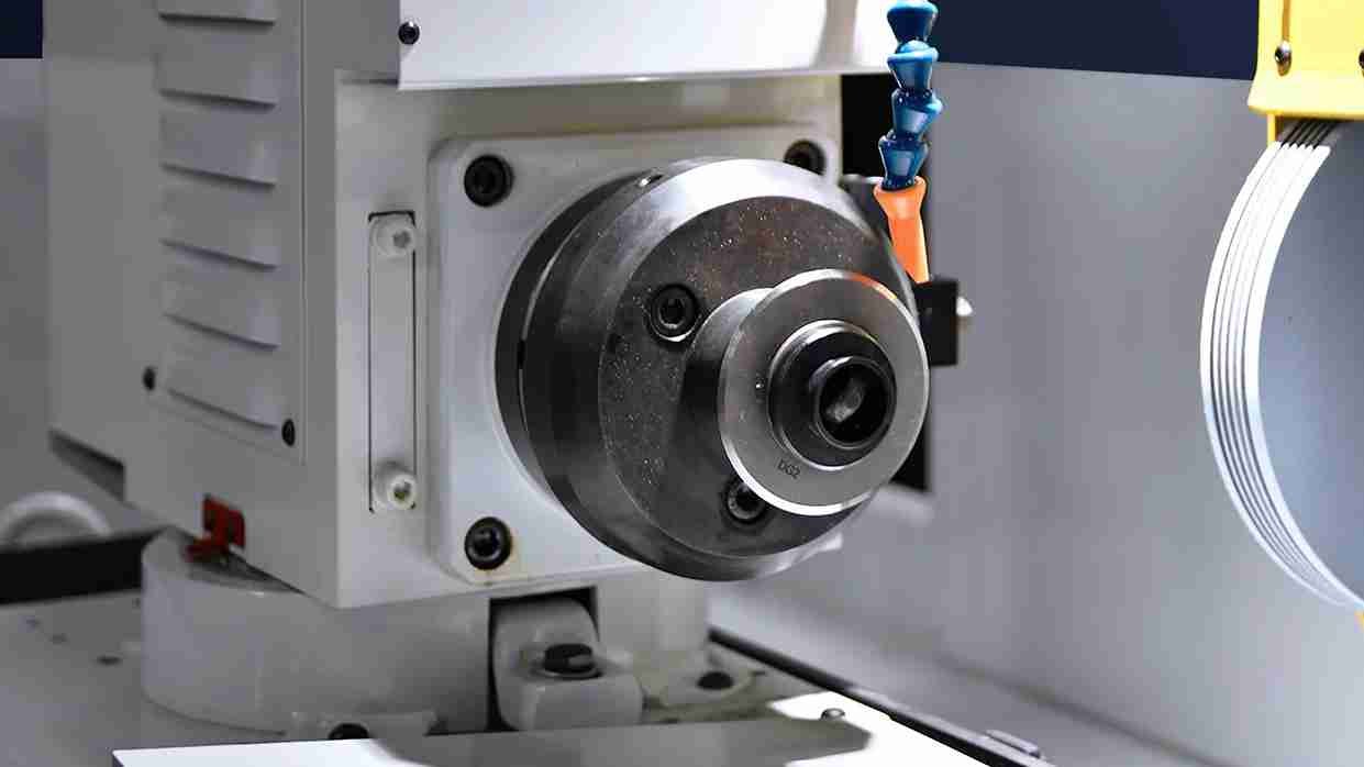 a perfectly straight and uniform blade edge after sharpening