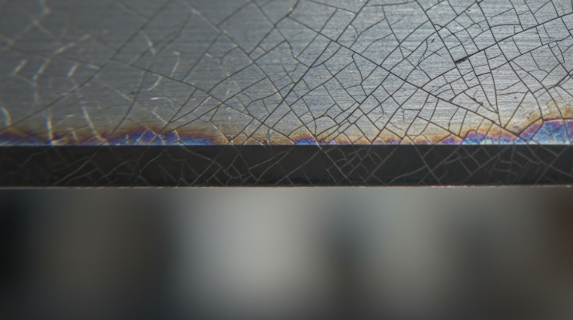 tungsten carbide blade showing thermal cracks
